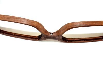 Système d'ouverture lunettes en bois